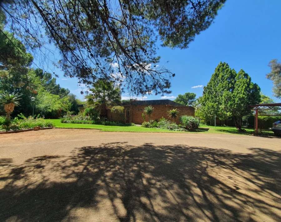 Commercial Property for Sale in Estoire Free State